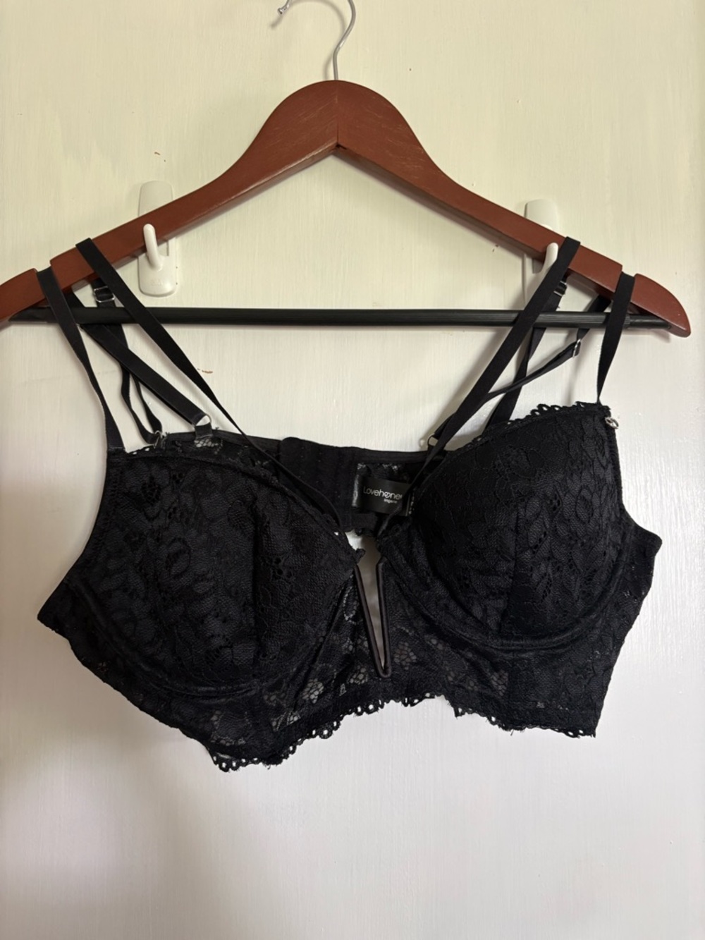 Black Lace Strappy Underwire Bra - Women Intimates